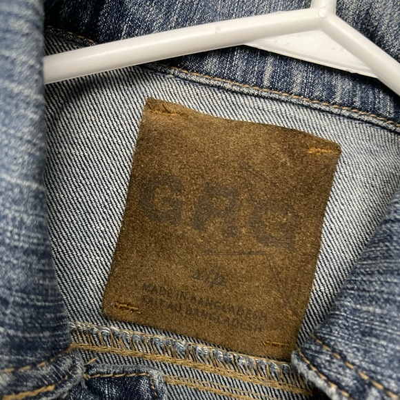 Fitted jean jacket - Picture 3 of 4